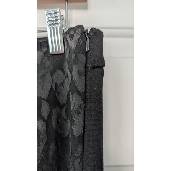 White House Black Market The Skinny Patterned Pants - Picture 4 of 9